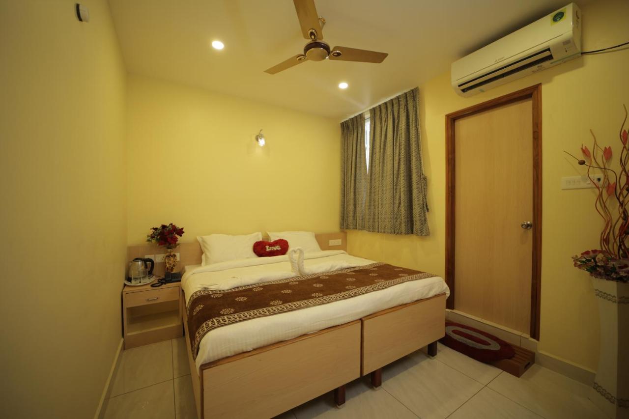 Nadanam Inn Puducherry Buitenkant foto