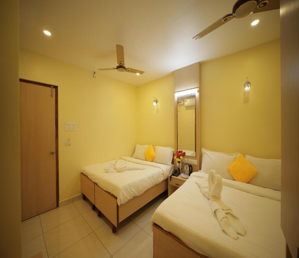 Nadanam Inn Puducherry Buitenkant foto
